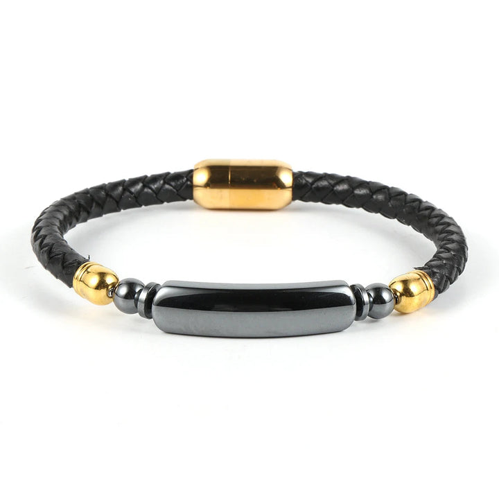 Pulseira de Couro Masculina Com Hematita Loja Charmme Couro Preto Com Metal Dourado 18cm 